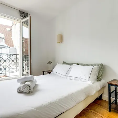 Apartmán Le Caviste - Lumineux & Calme - By Mon Petit Fare Paříž